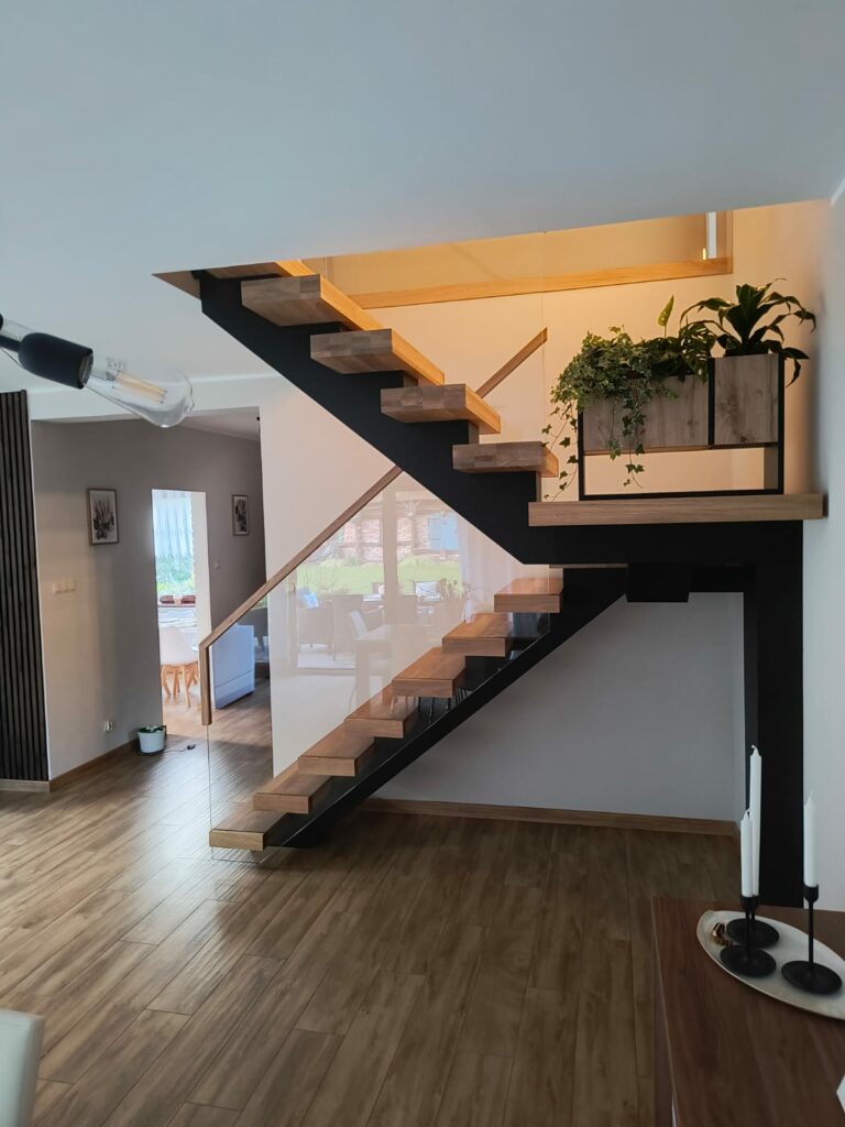 Innentreppe Holz Berlin Detail